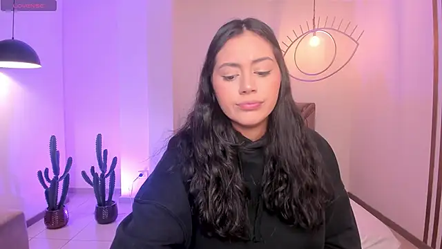 AmbarJames  online show from January 7, 12:18 pm