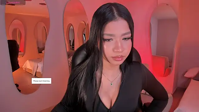 SophieHouston  online show from May 9, 2:39 am