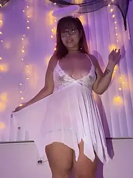 moan4mona online show from September 15, 4:12 am