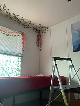 moan4mona online show from March 27, 7:02 pm