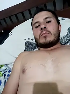 Snapshot of santiii___12 chatting on November 22, 12:53 am santiii 12 online show from November 22, 12:53 am