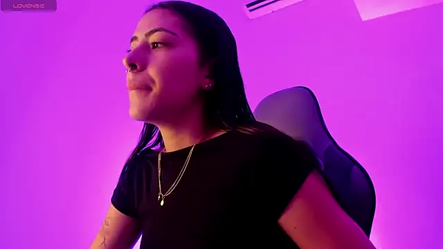 ValkaGrecco online show from November 15, 8:49 pm