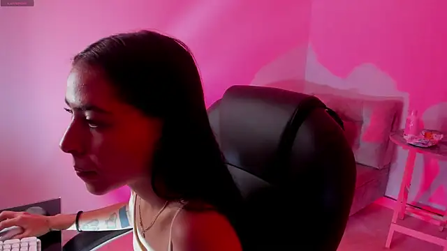 ValkaGrecco online show from January 13, 11:32 pm