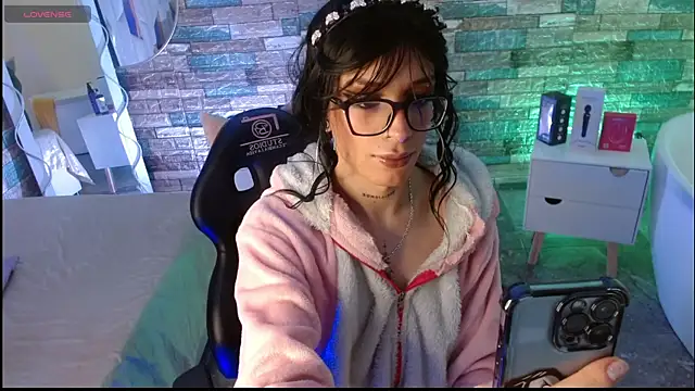 boyfox tay online show from October 6, 5:27 am