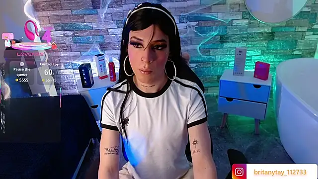 boyfox tay online show from November 9, 4:33 am