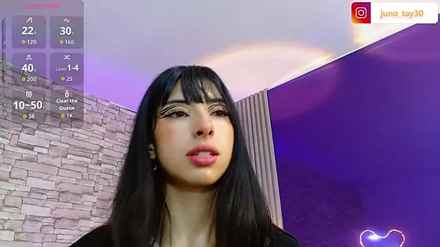 Snapshot of juno_tay chatting on October 15, 11:43 am juno tay online show from October 15, 11:43 am