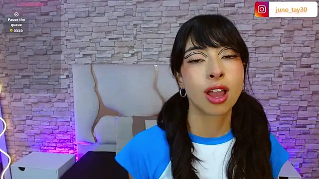 Snapshot of juno_tay chatting on October 20, 11:43 am juno tay online show from October 20, 11:43 am