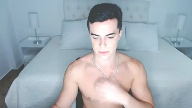 Snapshot of mr_hunterx chatting on March 20, 1:54 am mr hunterx online show from March 20, 1:54 am