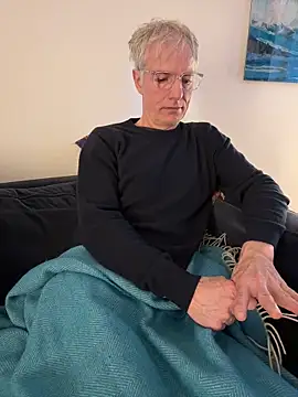 Snapshot of SexyLeon8 chatting on March 10, 5:34 am SexyLeon8 online show from March 10, 5:34 am