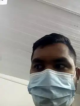 Snapshot of keri_huththa chatting on October 6, 5:27 am keri huththa online show from October 6, 5:27 am