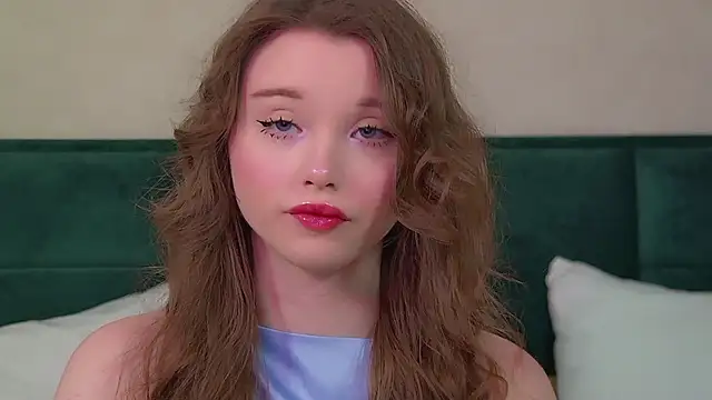 KeiraAsti online show from April 24, 6:21 pm