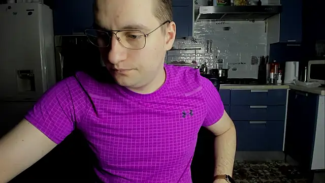 romiosabrino online show from February 12, 1:50 pm