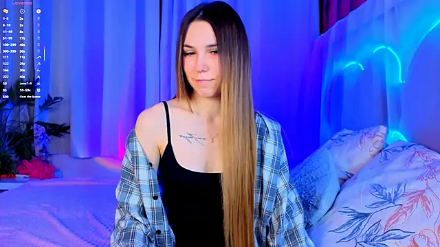 -CindyLou online show from December 16, 5:45 am