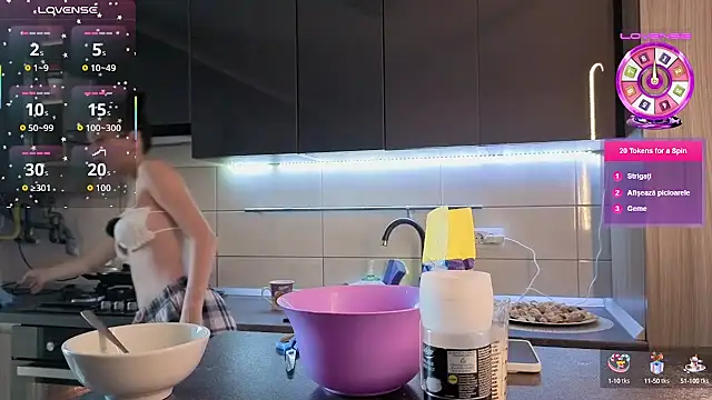 Pisypussy online show from October 7, 6:21 am