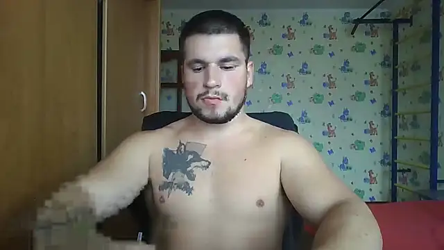 Snapshot of chiraq1945 chatting on October 4, 7:39 am chiraq1945 online show from October 4, 7:39 am