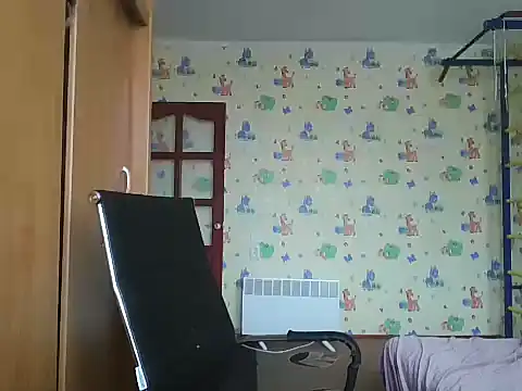 Snapshot of chiraq1945 chatting on October 8, 7:28 am chiraq1945 online show from October 8, 7:28 am