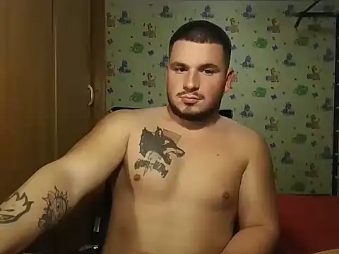 Snapshot of chiraq1945 chatting on October 14, 7:47 pm chiraq1945 online show from October 14, 7:47 pm