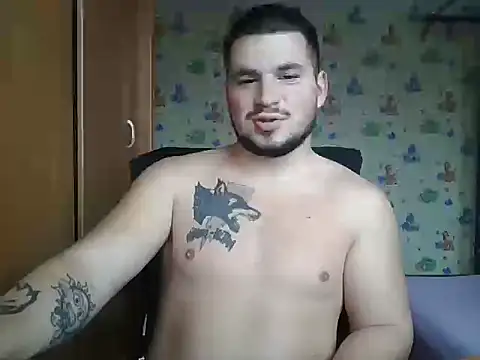 Snapshot of chiraq1945 chatting on October 22, 6:13 am chiraq1945 online show from October 22, 6:13 am