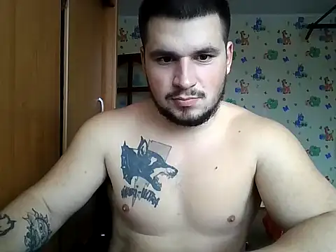 Snapshot of chiraq1945 chatting on October 25, 10:12 am chiraq1945 online show from October 25, 10:12 am