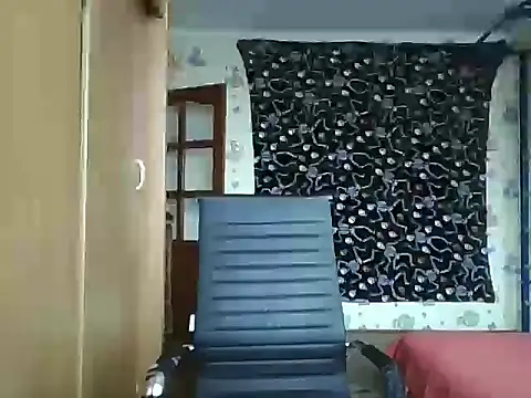 Snapshot of chiraq1945 chatting on October 27, 7:23 am chiraq1945 online show from October 27, 7:23 am