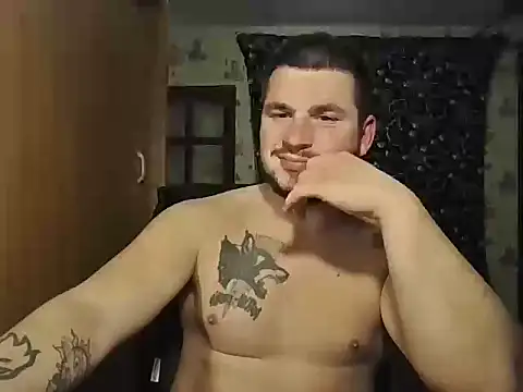 Snapshot of chiraq1945 chatting on October 30, 8:31 pm chiraq1945 online show from October 30, 8:31 pm