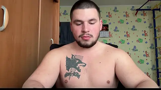 chiraq1945 online show from January 8, 7:54 am