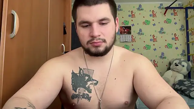 chiraq1945 online show from February 14, 10:01 am