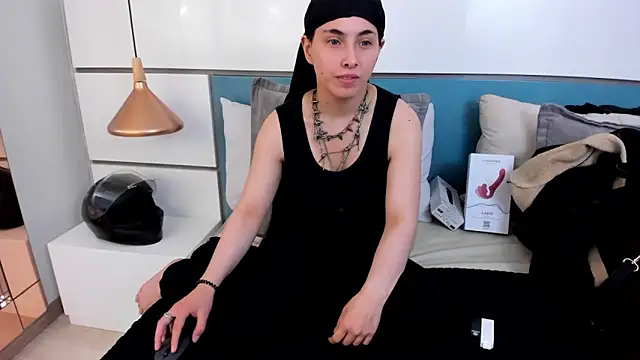Ashkoreh online show from May 2, 7:52 pm