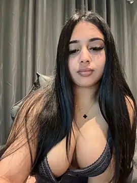 Snapshot of LilMisIndianx chatting on September 10, 7:30 am LilMisIndianx online show from September 10, 7:30 am