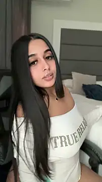 LilMisIndianx online show from May 7, 12:54 pm
