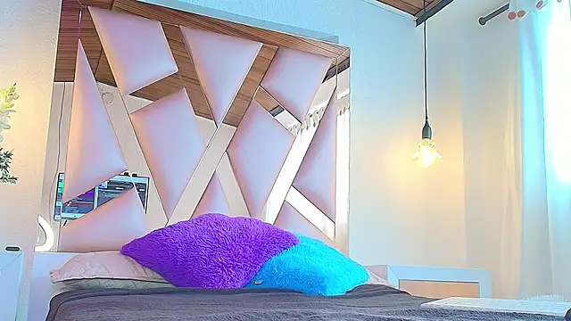 Victoria Thompson1 online show from September 16, 6:09 pm