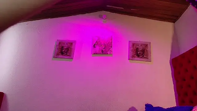 Victoria Thompson1 online show from October 8, 8:39 pm