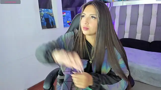 Adaara Rey online show from February 11, 7:19 pm