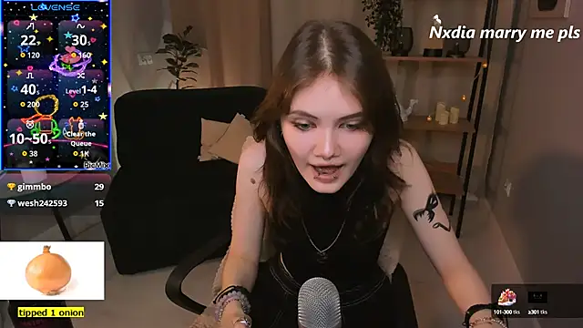 Snapshot of Dilara_xBaby chatting on September 27, 2:33 pm Dilara xBaby online show from September 27, 2:33 pm