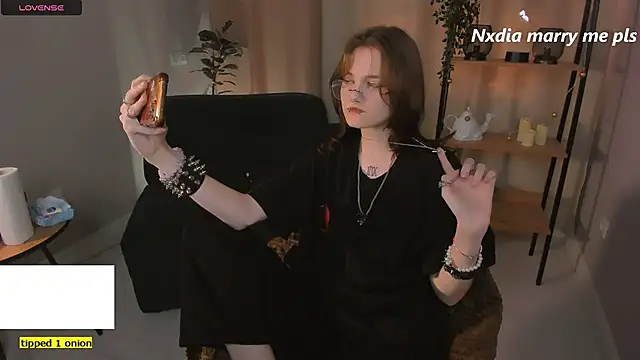 Snapshot of Dilara_xBaby chatting on October 2, 2:24 pm Dilara xBaby online show from October 2, 2:24 pm