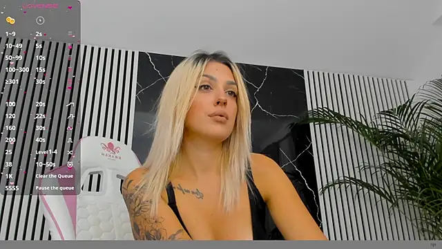 daisyblushh online show from September 30, 6:57 pm