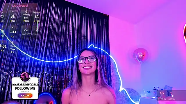 MaryAnneeXOO online show from May 12, 5:15 am