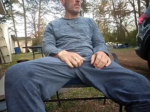 Snapshot of Scott654538 chatting on March 29, 10:54 pm Scott654538 online show from March 29, 10:54 pm