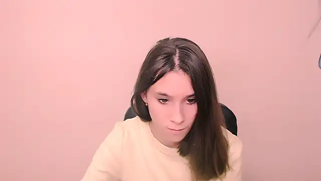 Snapshot of RosaRay_ chatting on October 18, 6:16 am RosaRay  online show from October 18, 6:16 am