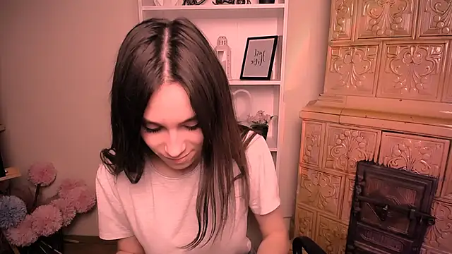 RosaRay  online show from March 11, 7:25 am