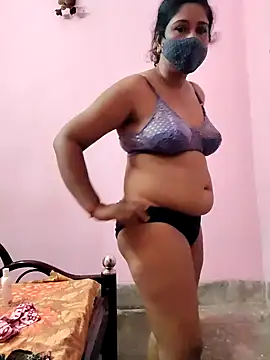 Snapshot of Rupali201 chatting on September 29, 4:17 am Rupali201 online show from September 29, 4:17 am