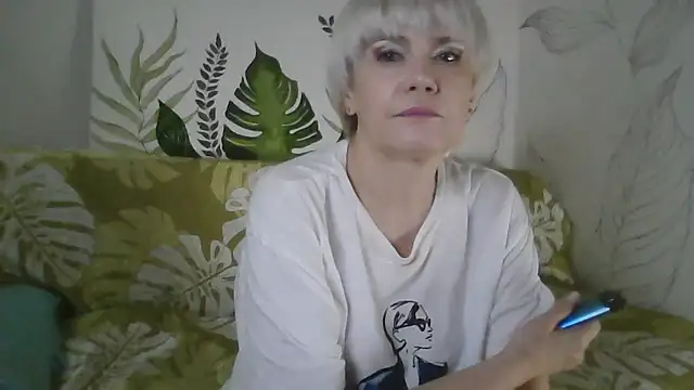 Catty Lady online show from November 15, 4:58 pm