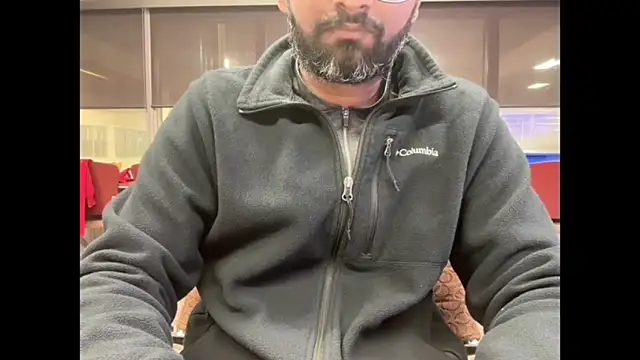 Snapshot of pranastro00 chatting on November 27, 4:20 pm pranastro00 online show from November 27, 4:20 pm