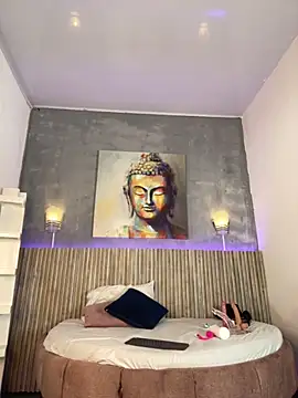 Snapshot of Saracooper__ chatting on October 20, 3:29 am Saracooper   online show from October 20, 3:29 am