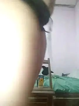 Snapshot of Rafaschuler chatting on December 3, 11:36 pm Rafaschuler online show from December 3, 11:36 pm