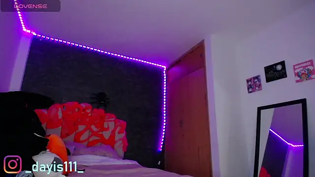 dayis sweet online show from October 28, 11:51 pm