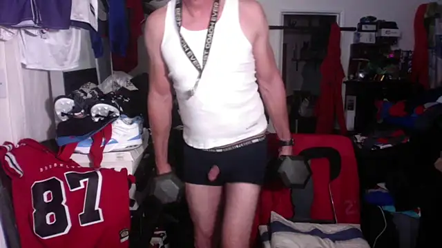 DILFJockDad87 online show from December 18, 1:50 pm