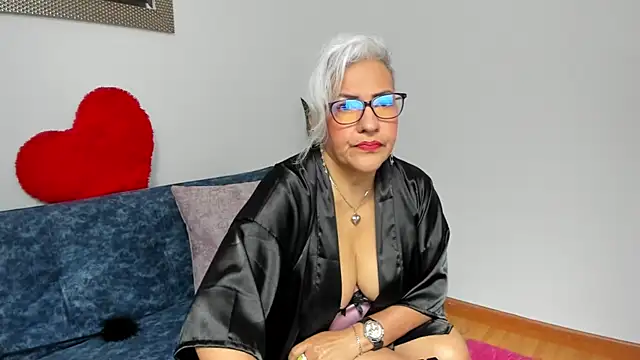 marilyn70 online show from February 5, 10:25 pm