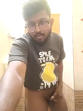 deliciousdik69 online show from December 5, 1:20 pm