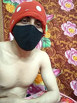 Snapshot of Seducing_couple chatting on February 13, 10:33 am Seducing couple online show from February 13, 10:33 am